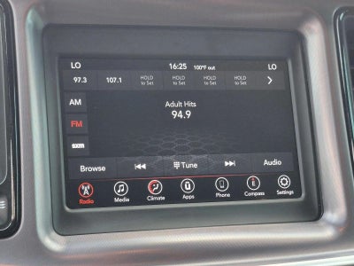 2019 Dodge Challenger SXT RWD