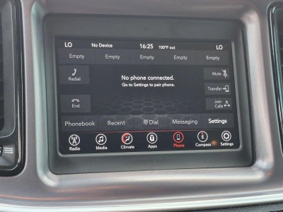2019 Dodge Challenger SXT RWD