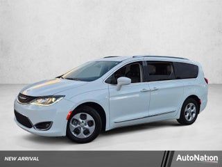 2017 Chrysler Pacifica Touring-L Plus FWD