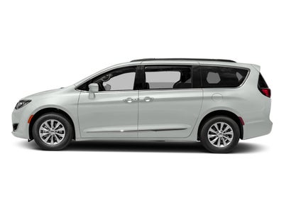2017 Chrysler Pacifica Touring-L Plus FWD