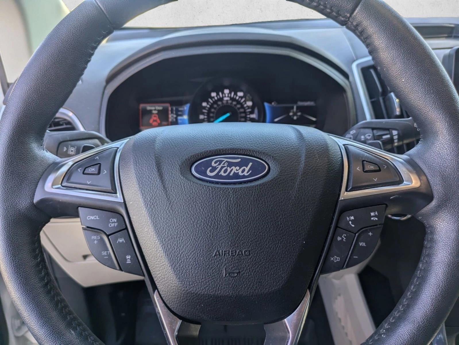 2022 Ford Edge Titanium AWD