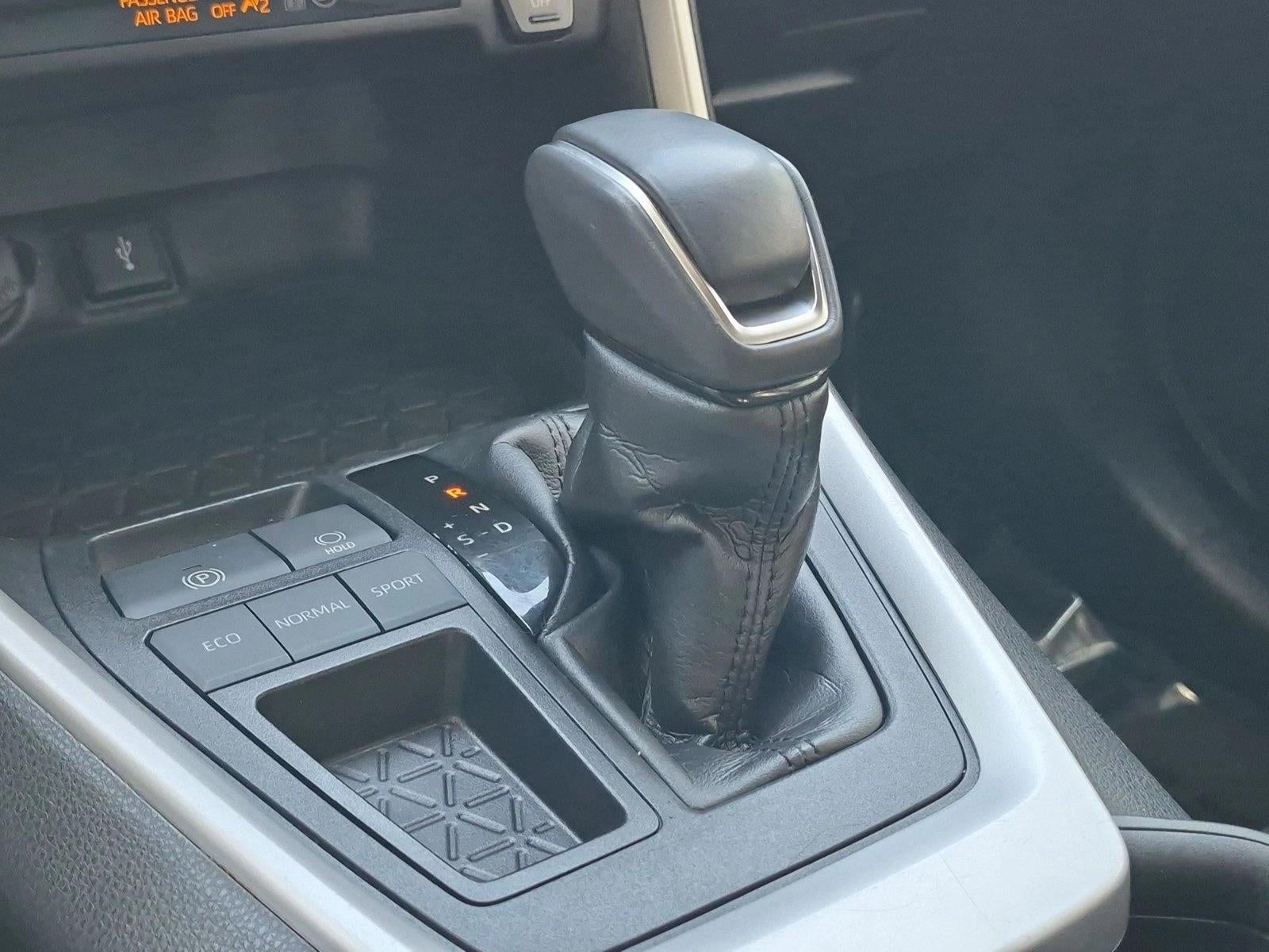 2021 Toyota RAV4 XLE Premium FWD (Natl)