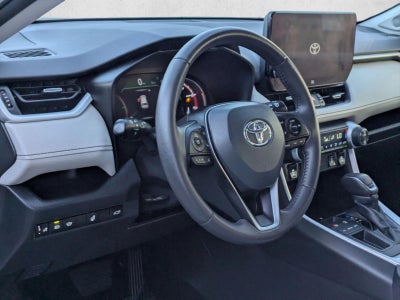 2023 Toyota RAV4 XLE Premium FWD (Natl)