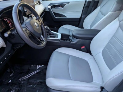2023 Toyota RAV4 XLE Premium FWD (Natl)