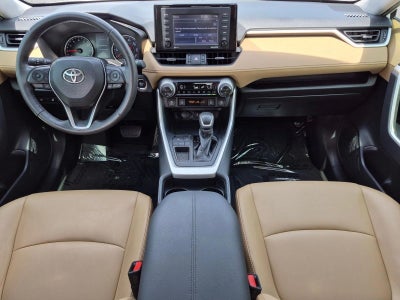 2020 Toyota RAV4 XLE Premium FWD (Natl)
