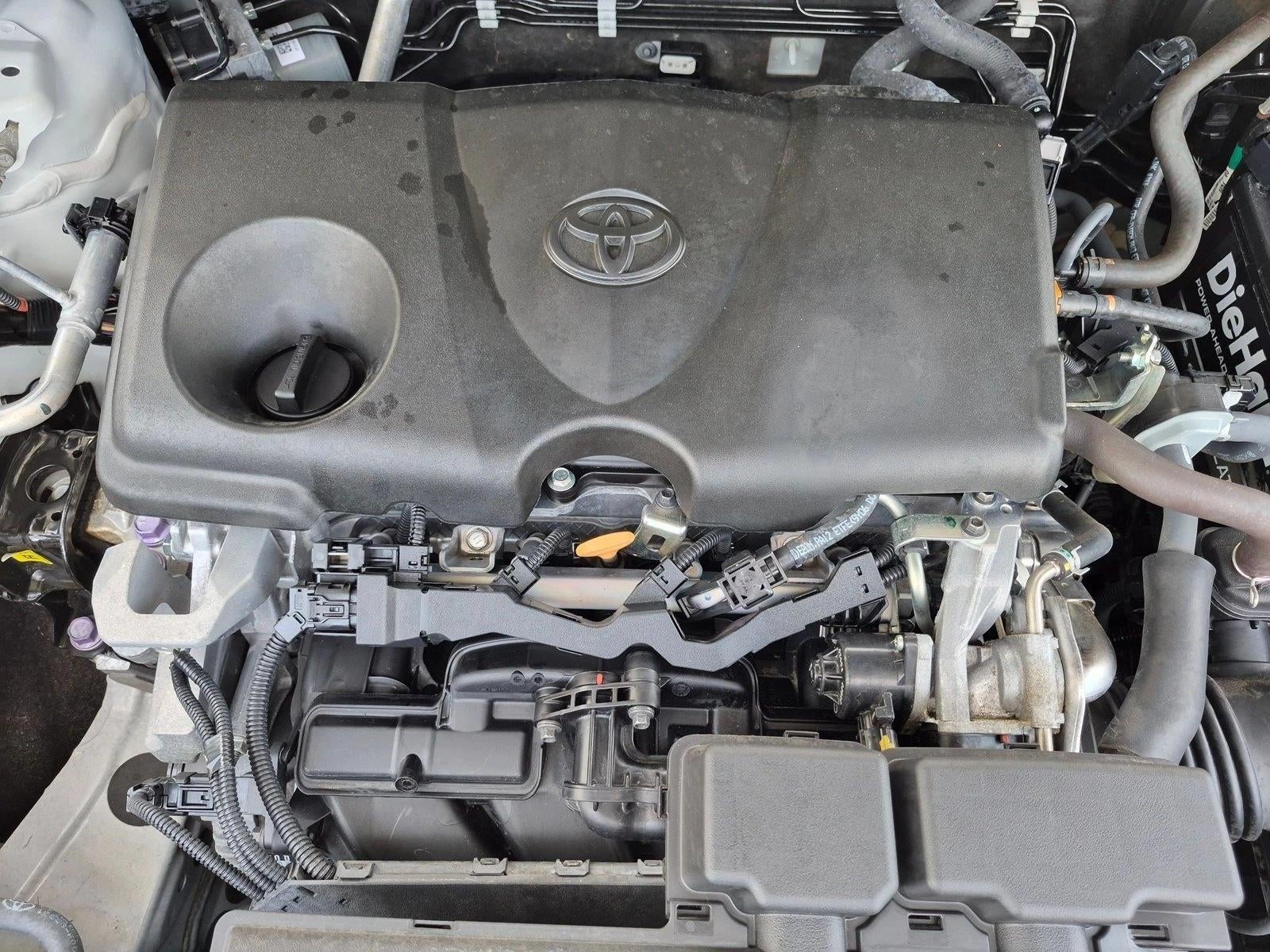 2020 Toyota RAV4 XLE Premium FWD (Natl)