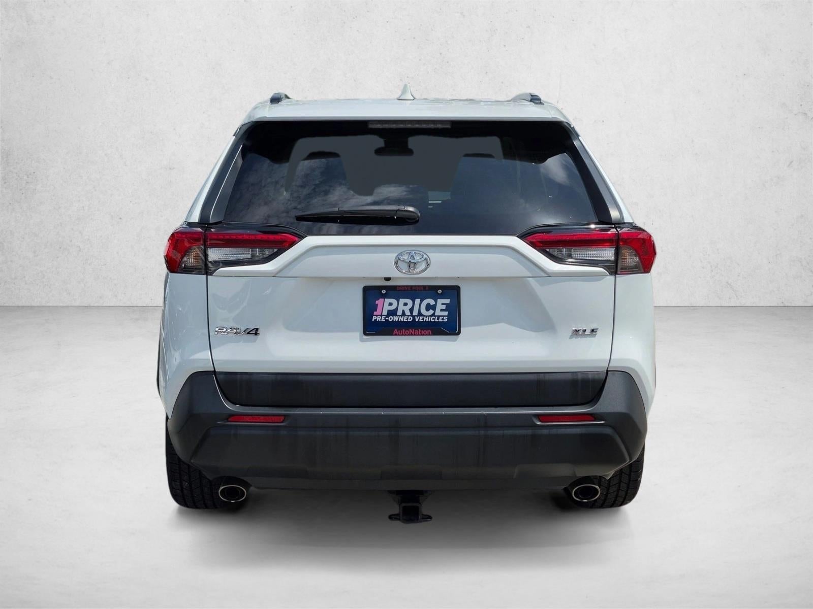 2020 Toyota RAV4 XLE Premium FWD (Natl)
