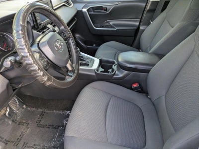 2021 Toyota RAV4 LE FWD (GS)