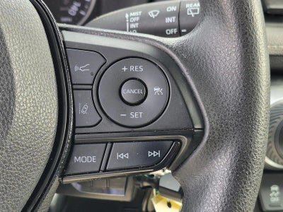 2019 Toyota RAV4 LE FWD (GS)