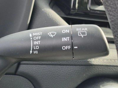 2019 Toyota RAV4 LE FWD (GS)