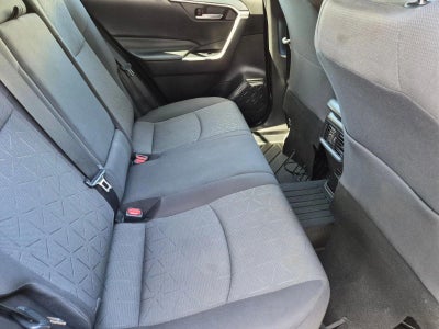 2021 Toyota RAV4 XLE FWD (GS)