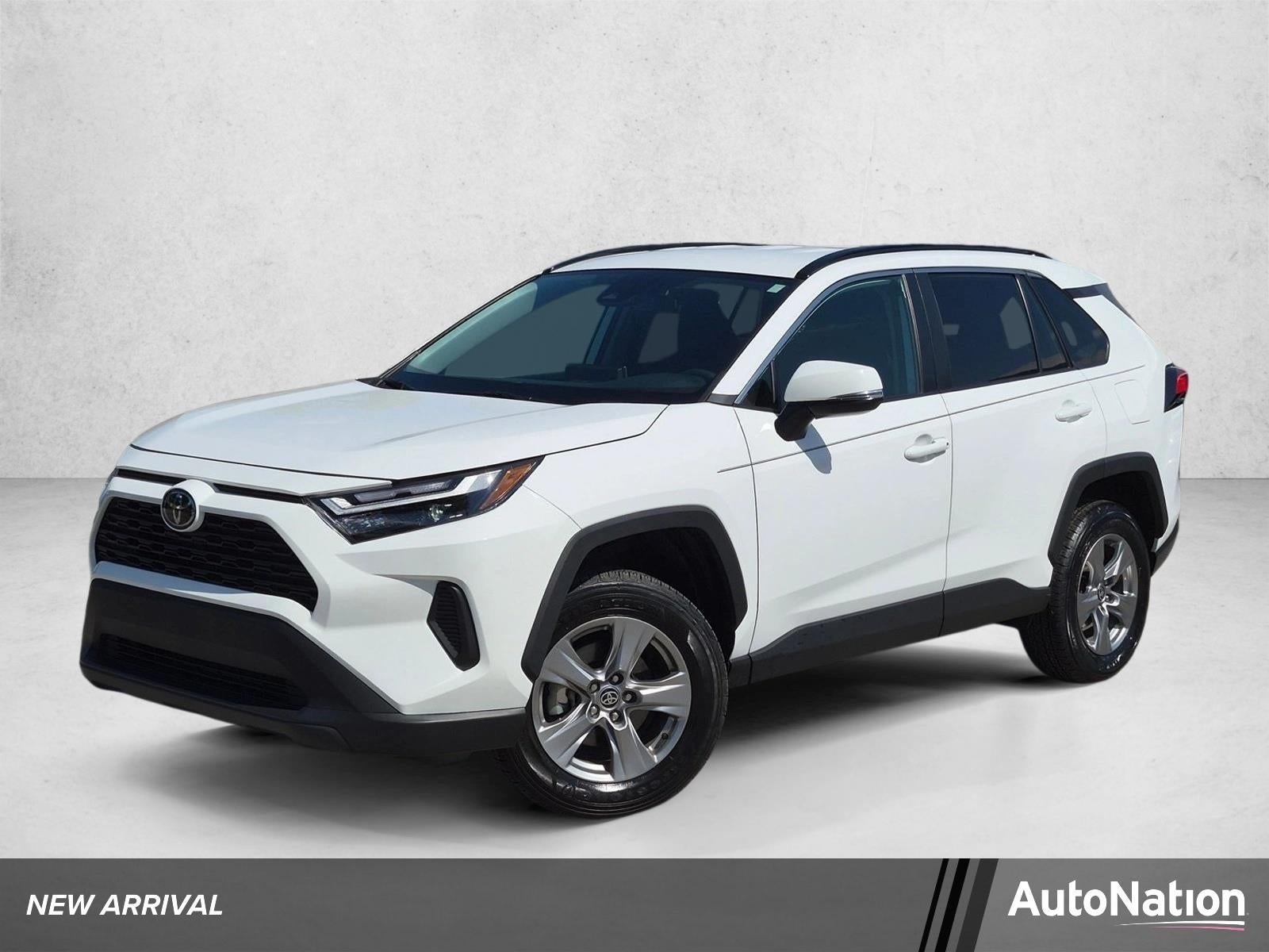 2024 Toyota RAV4 XLE FWD (GS)