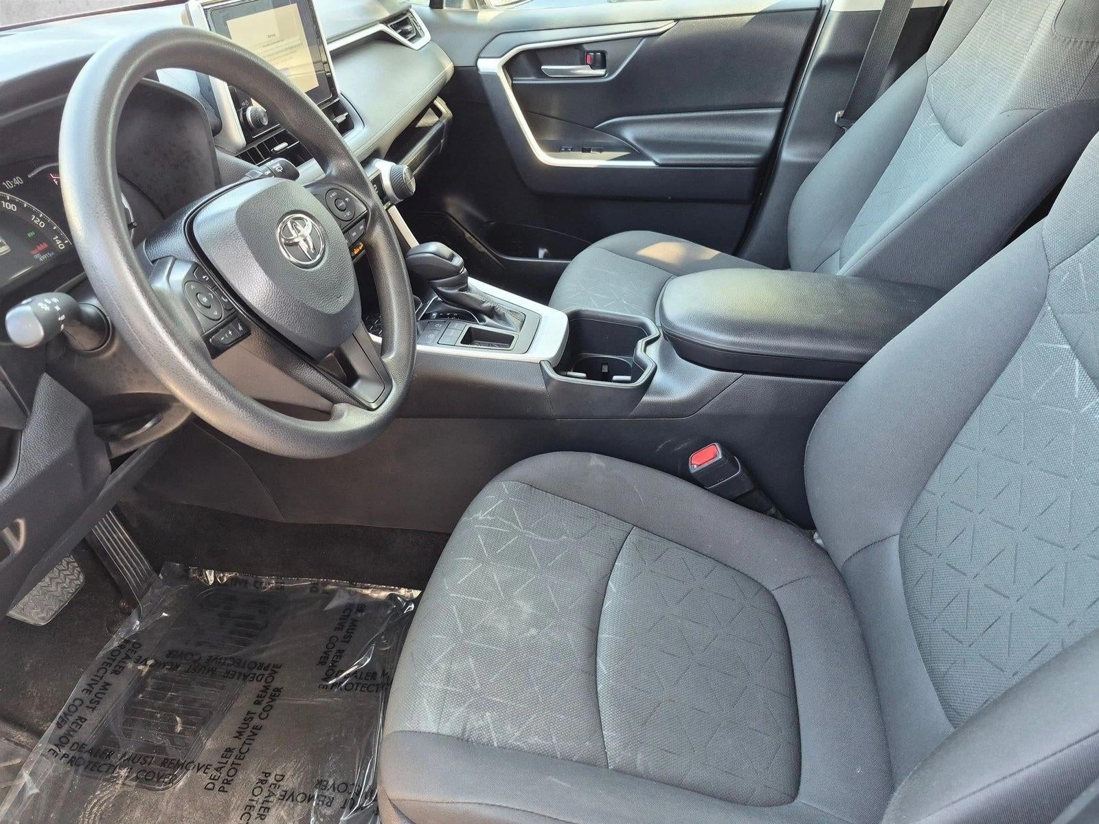 2024 Toyota RAV4 XLE FWD (GS)