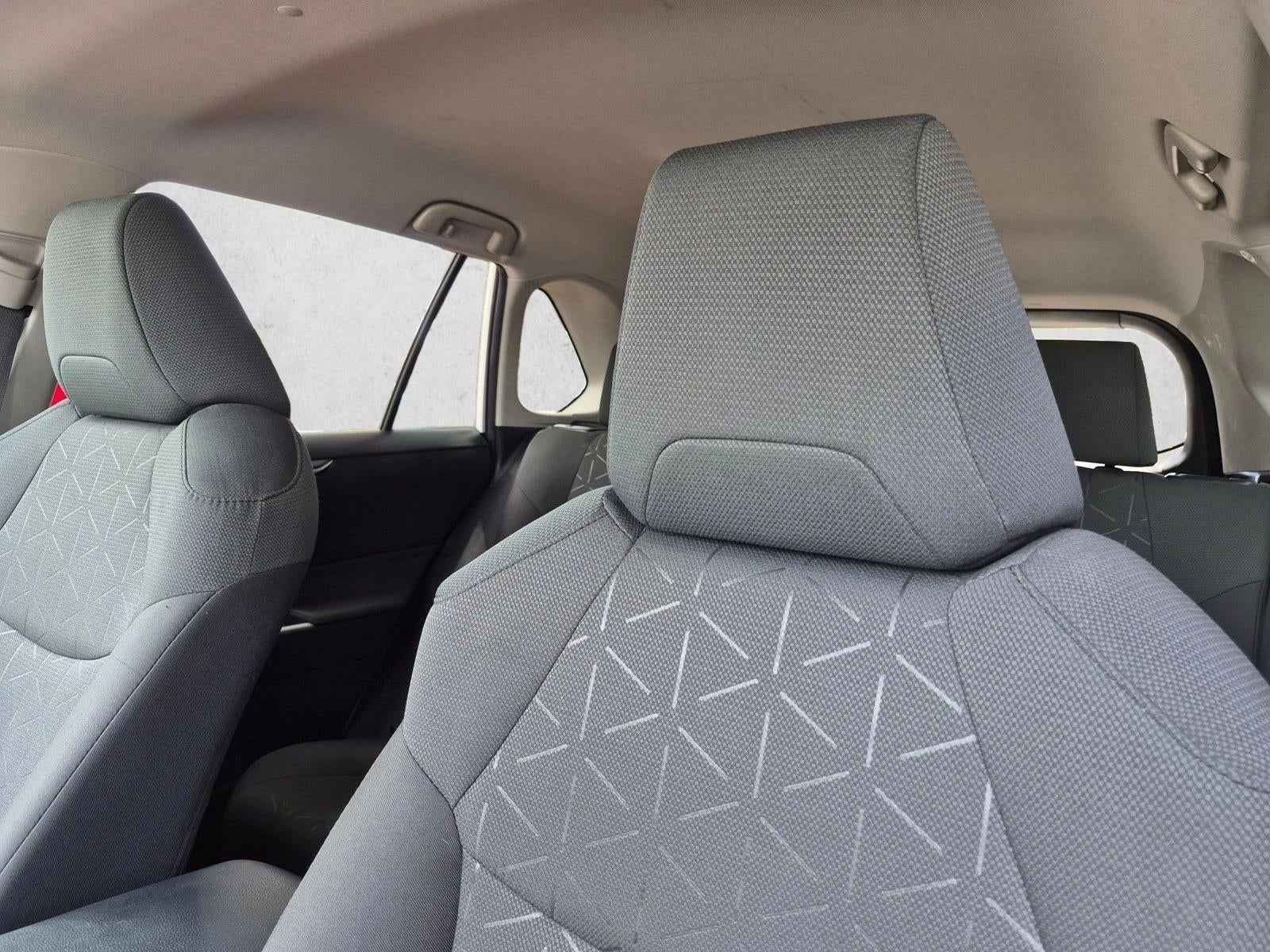 2024 Toyota RAV4 XLE FWD (GS)