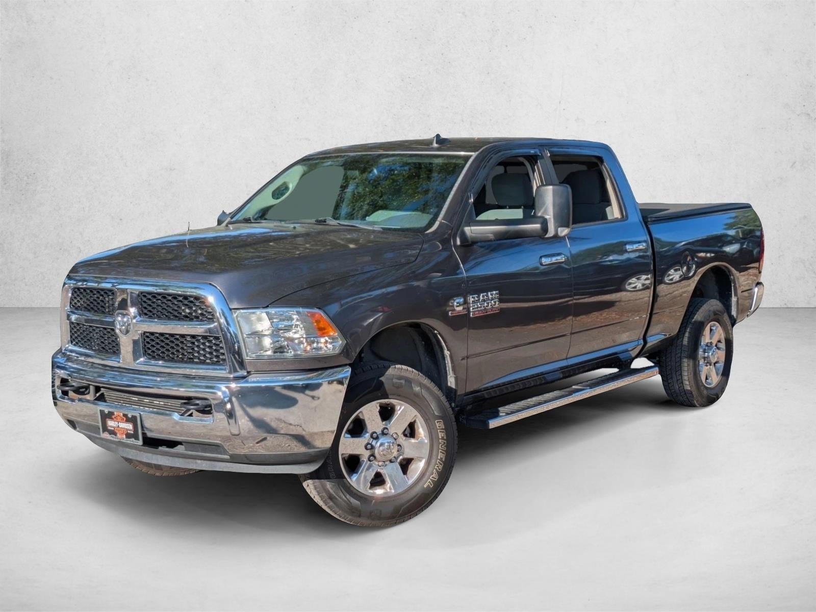 2015 RAM 2500 4WD Crew Cab 6.4 Ft Box SLT