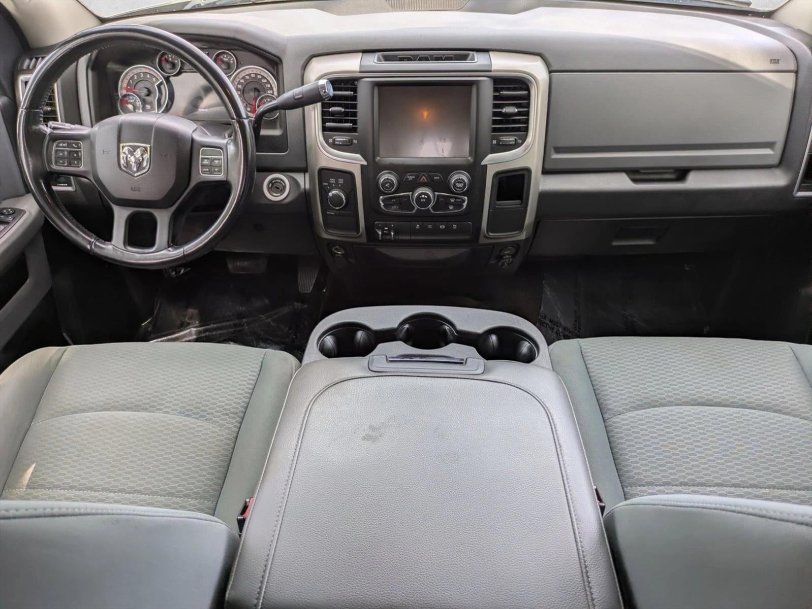 2015 RAM 2500 4WD Crew Cab 6.4 Ft Box SLT