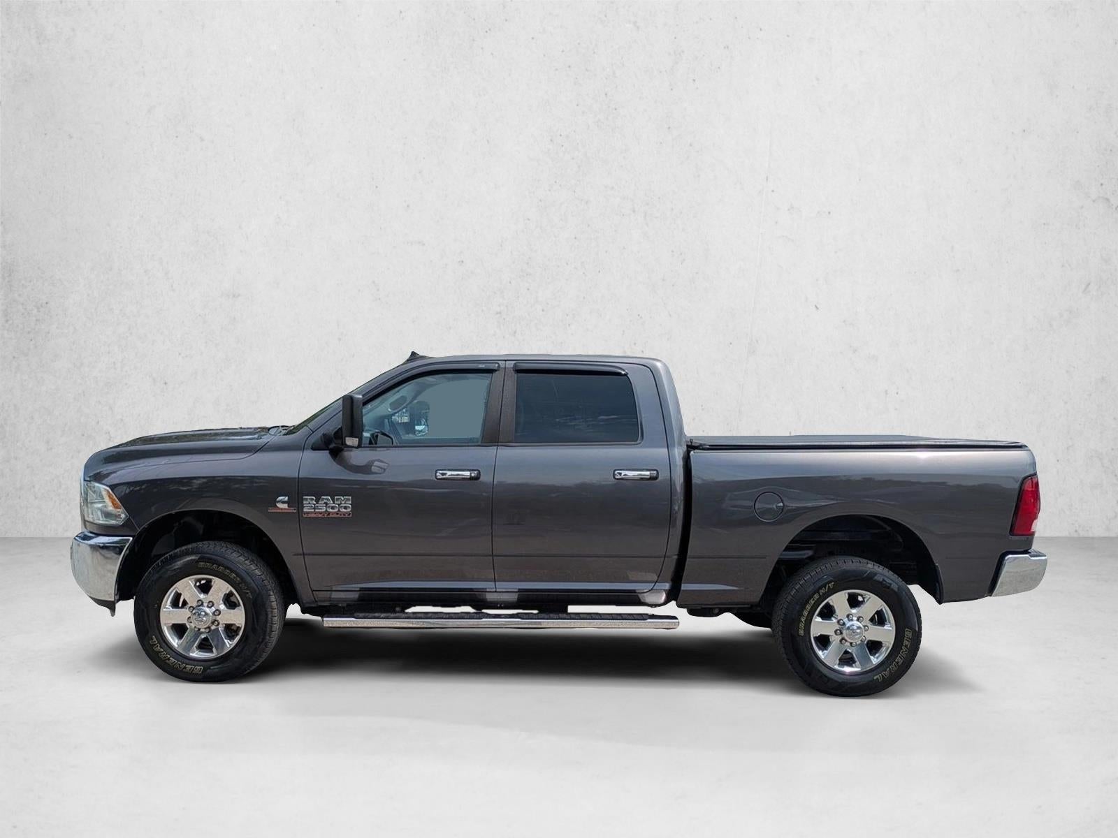 2015 RAM 2500 4WD Crew Cab 6.4 Ft Box SLT
