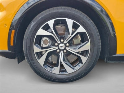 2022 Ford Mustang Mach-E Premium RWD
