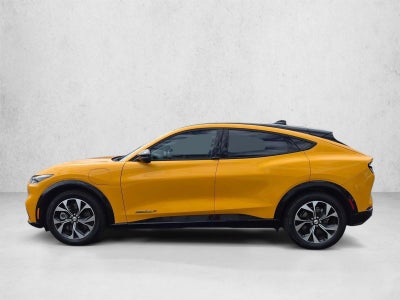 2022 Ford Mustang Mach-E Premium RWD
