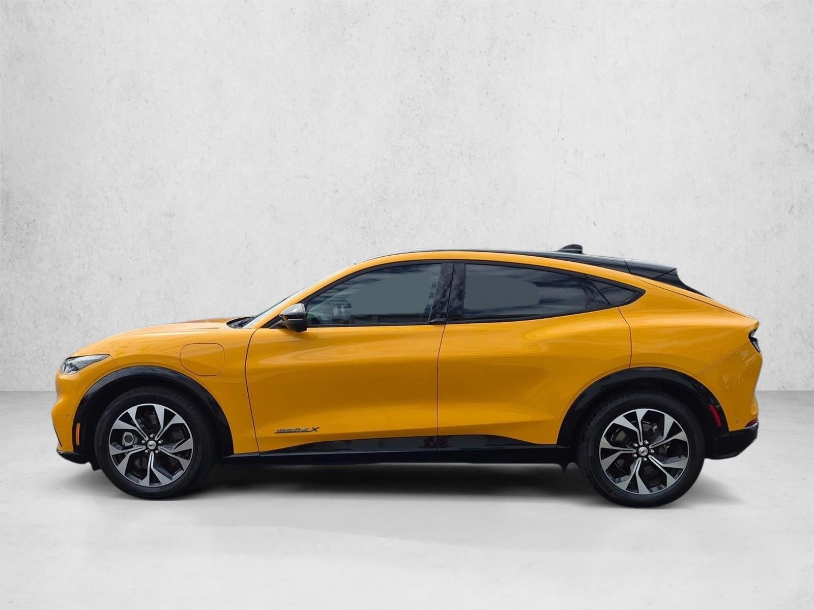 2022 Ford Mustang Mach-E Premium RWD