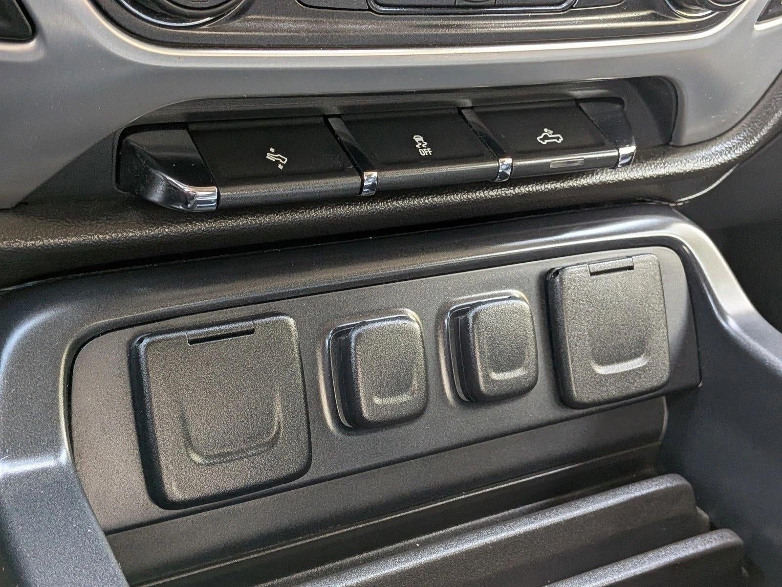 2015 GMC Sierra 1500 Crew Cab Short Box 2-Wheel Drive SLT