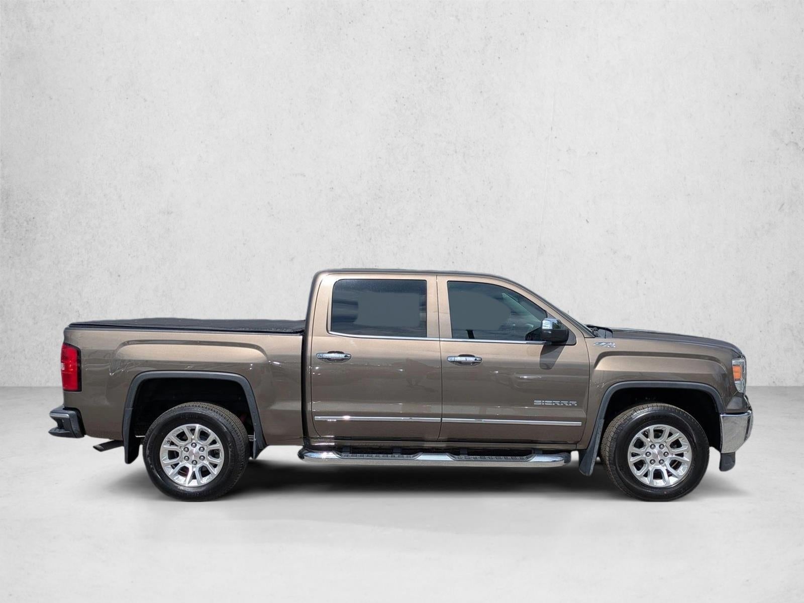 2014 GMC Sierra 1500 Crew Cab Short Box 4-Wheel Drive SLE
