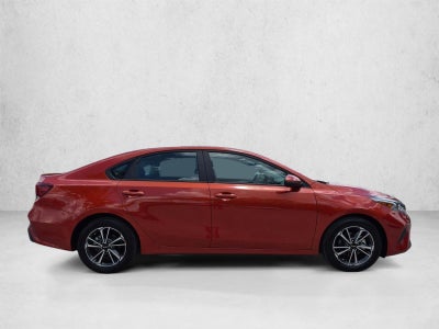 2022 Kia Forte LXS IVT