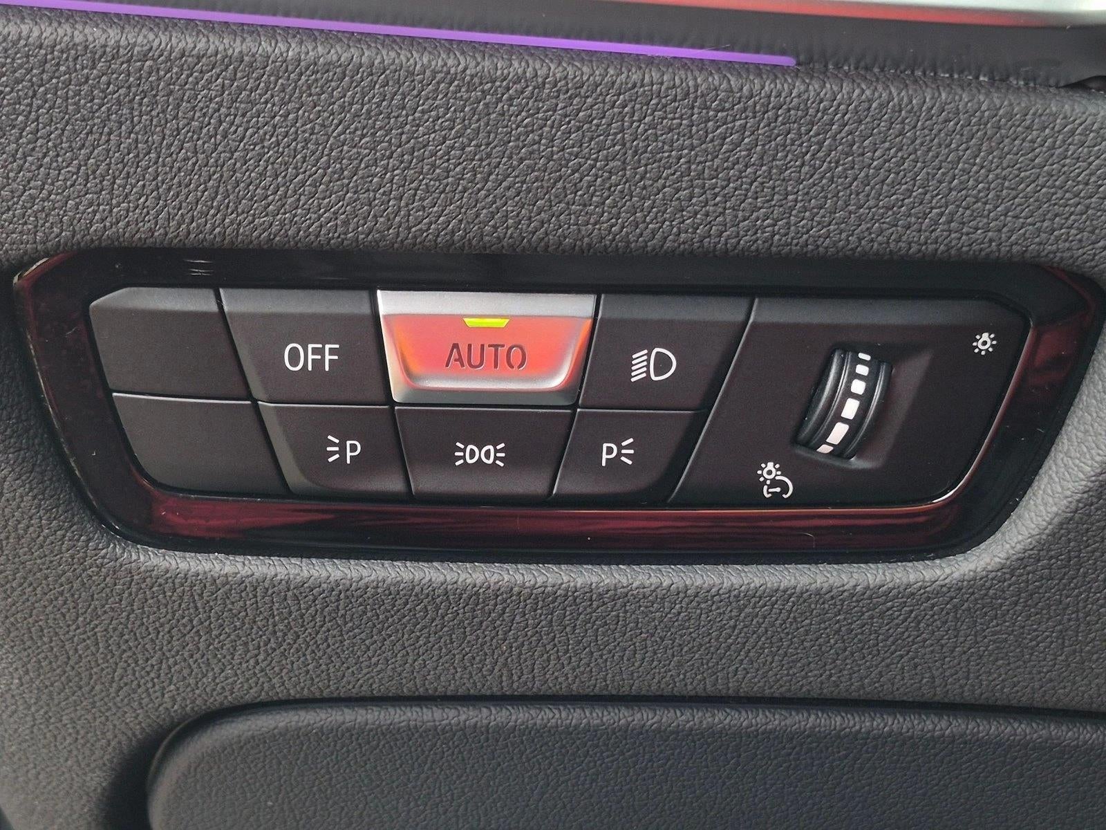 2021 BMW 330i Sedan North America