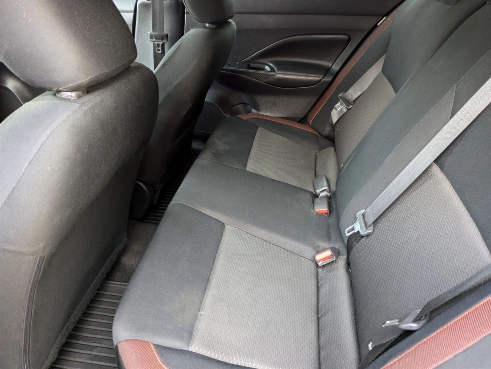 2021 Nissan Versa SR CVT