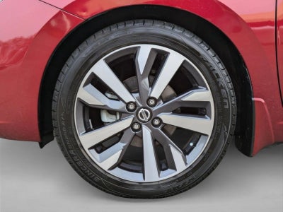 2021 Nissan Versa SR CVT