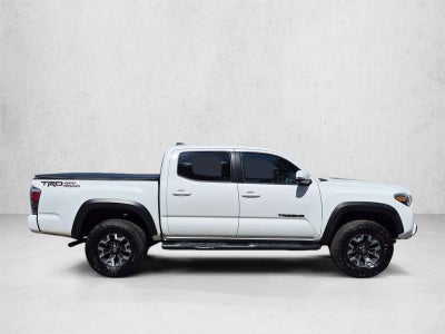 2022 Toyota Tacoma 2WD 2WD TRD Off Road Double Cab 5' Bed V6 AT (Natl)