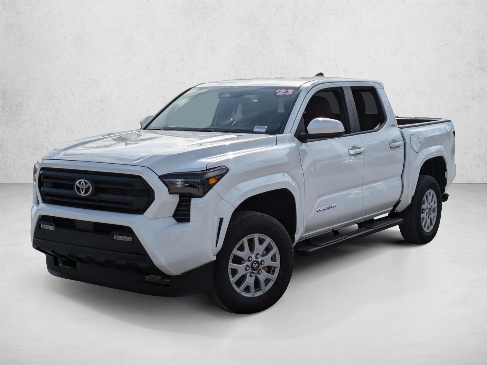 2024 Toyota Tacoma 2WD 2WD SR5 Double Cab 5' Bed AT (SE)