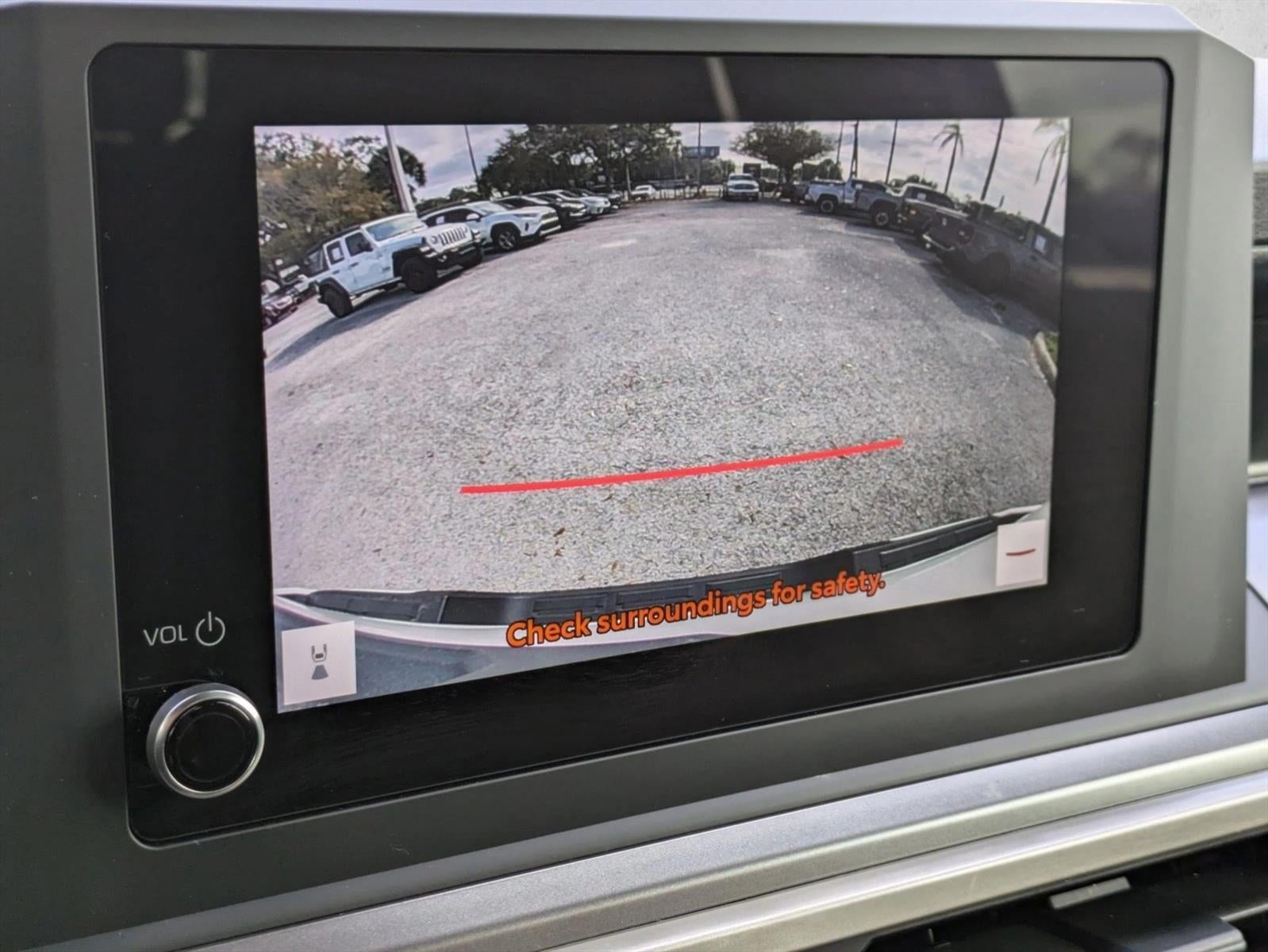 2024 Toyota Tacoma 2WD 2WD SR5 Double Cab 5' Bed AT (SE)