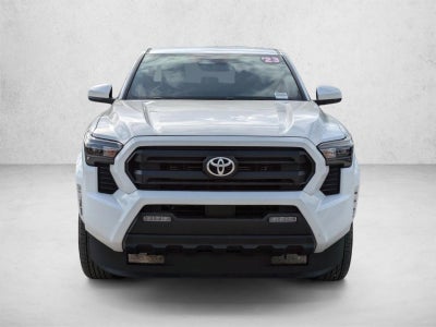2024 Toyota Tacoma 2WD 2WD SR5 Double Cab 5' Bed AT (SE)