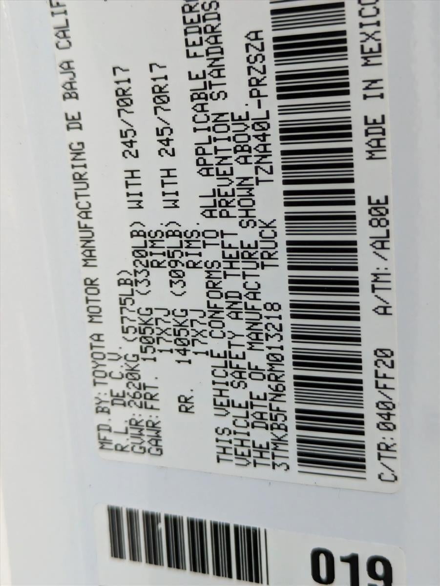 2024 Toyota Tacoma 2WD 2WD SR5 Double Cab 5' Bed AT (SE)