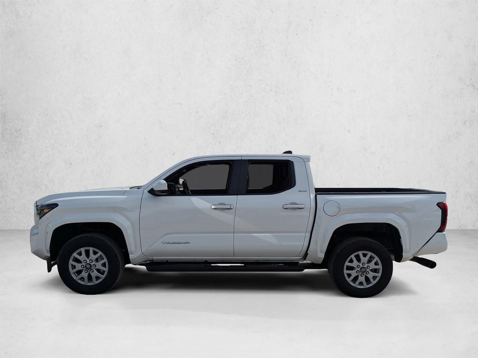2024 Toyota Tacoma 2WD 2WD SR5 Double Cab 5' Bed AT (SE)