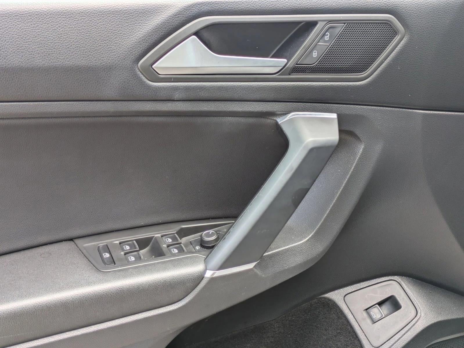 2020 Volkswagen Tiguan 2.0T SEL 4MOTION