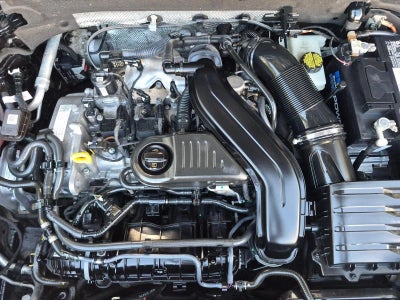 2022 Volkswagen Taos SE FWD