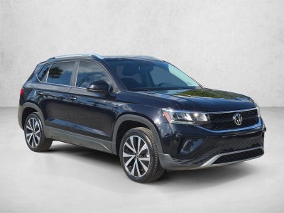 2022 Volkswagen Taos SE FWD