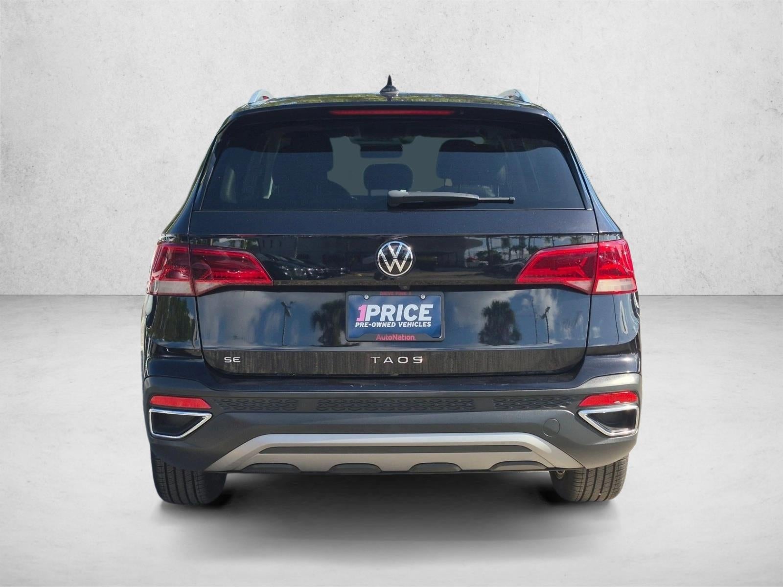 2022 Volkswagen Taos SE FWD