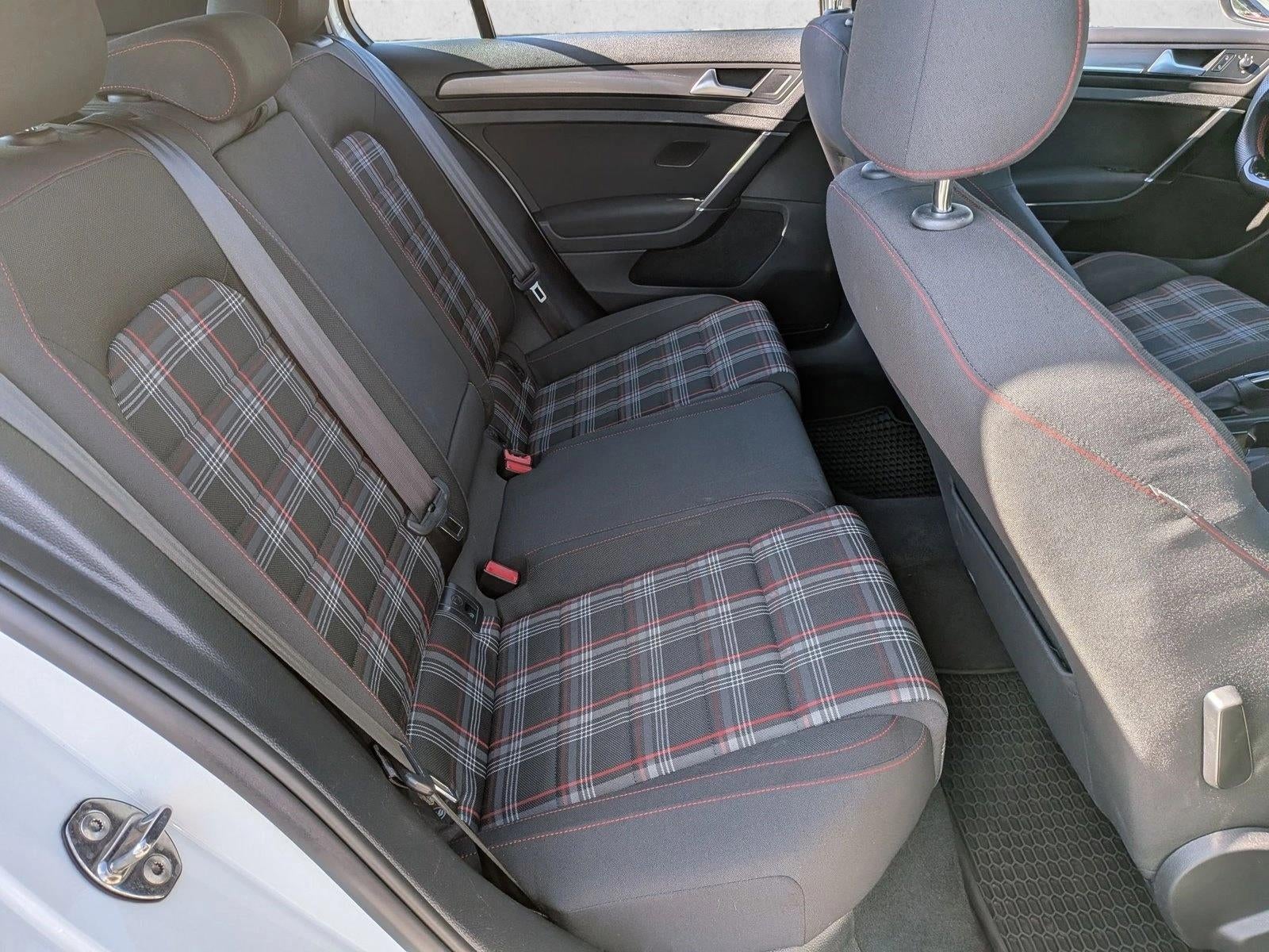 2018 Volkswagen Golf GTI 2.0T S DSG