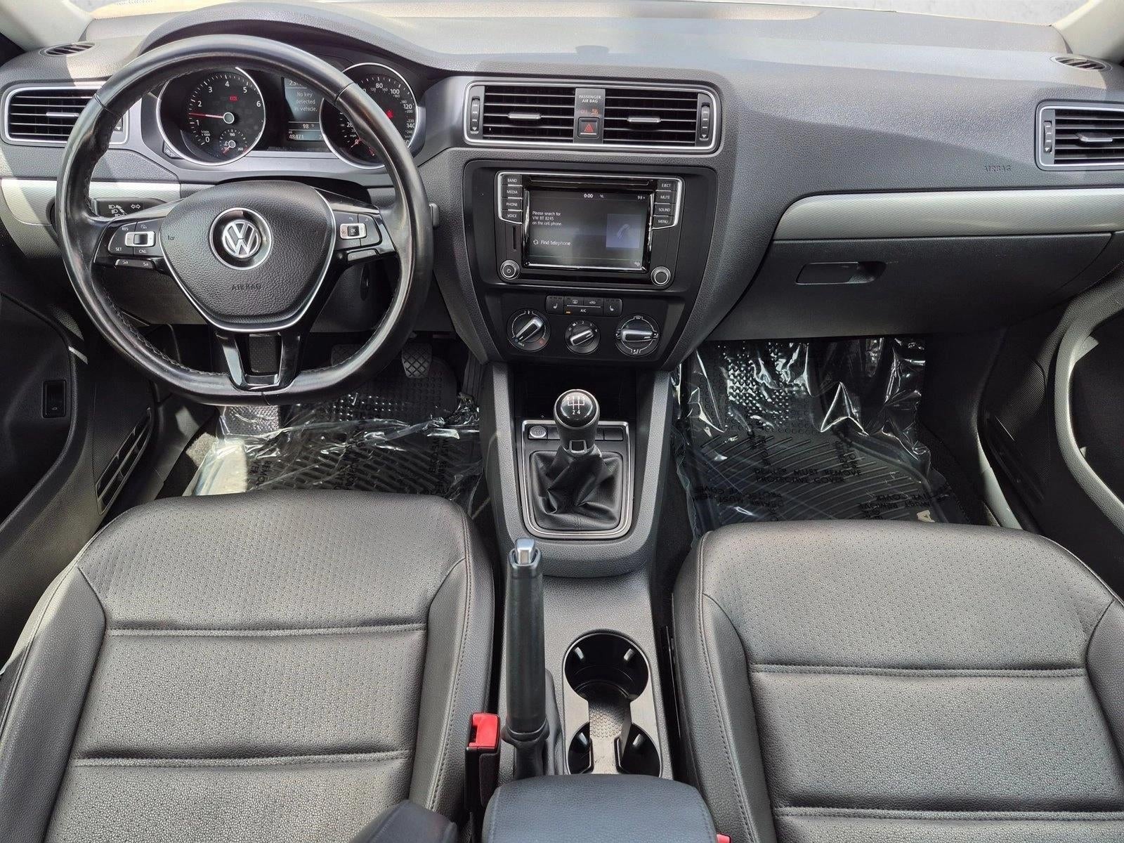 2017 Volkswagen Jetta 1.4T SE Manual