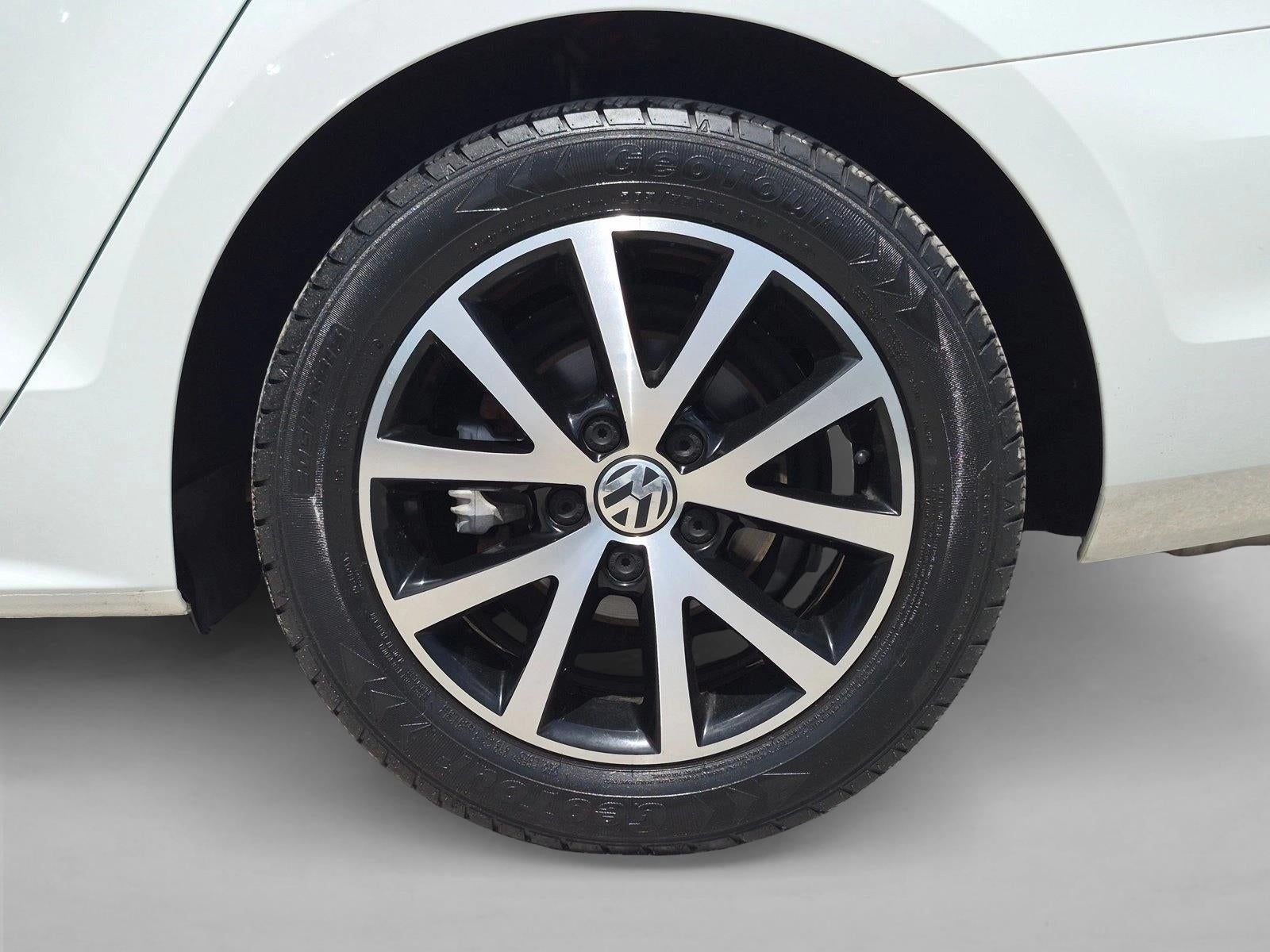 2017 Volkswagen Jetta 1.4T SE Manual
