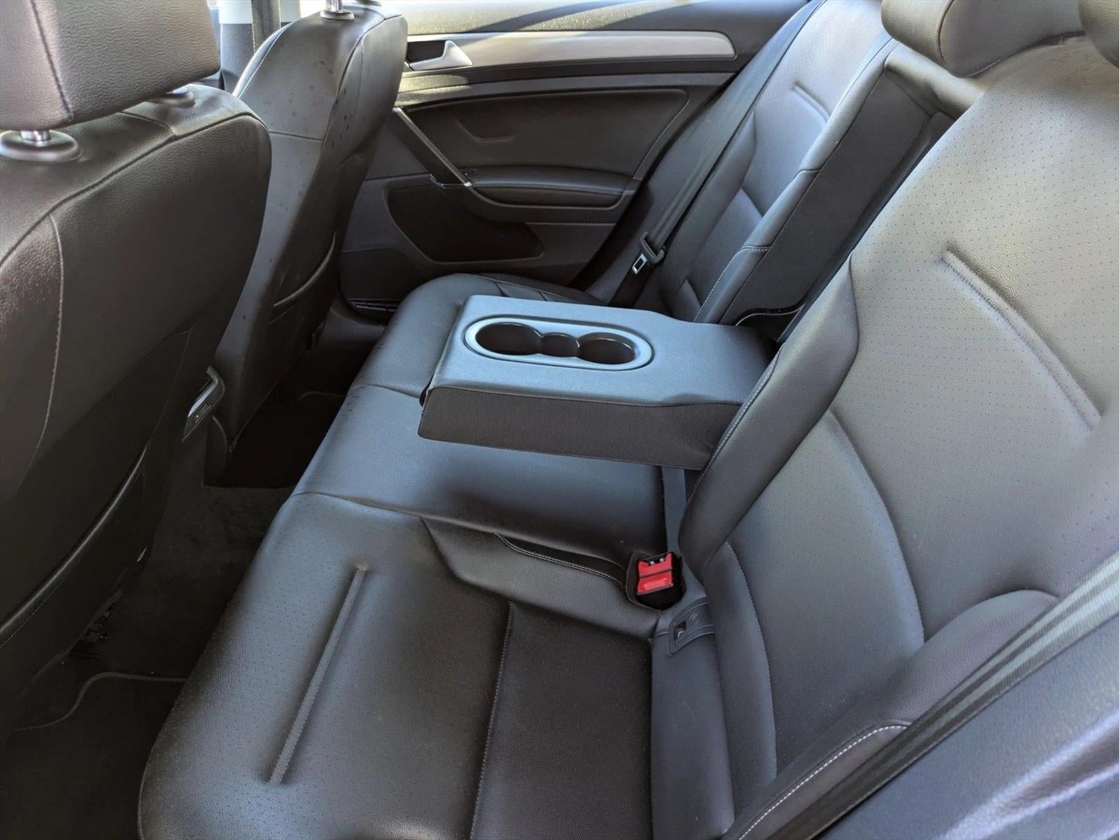 2017 Volkswagen Golf SportWagen 1.8T SE Auto