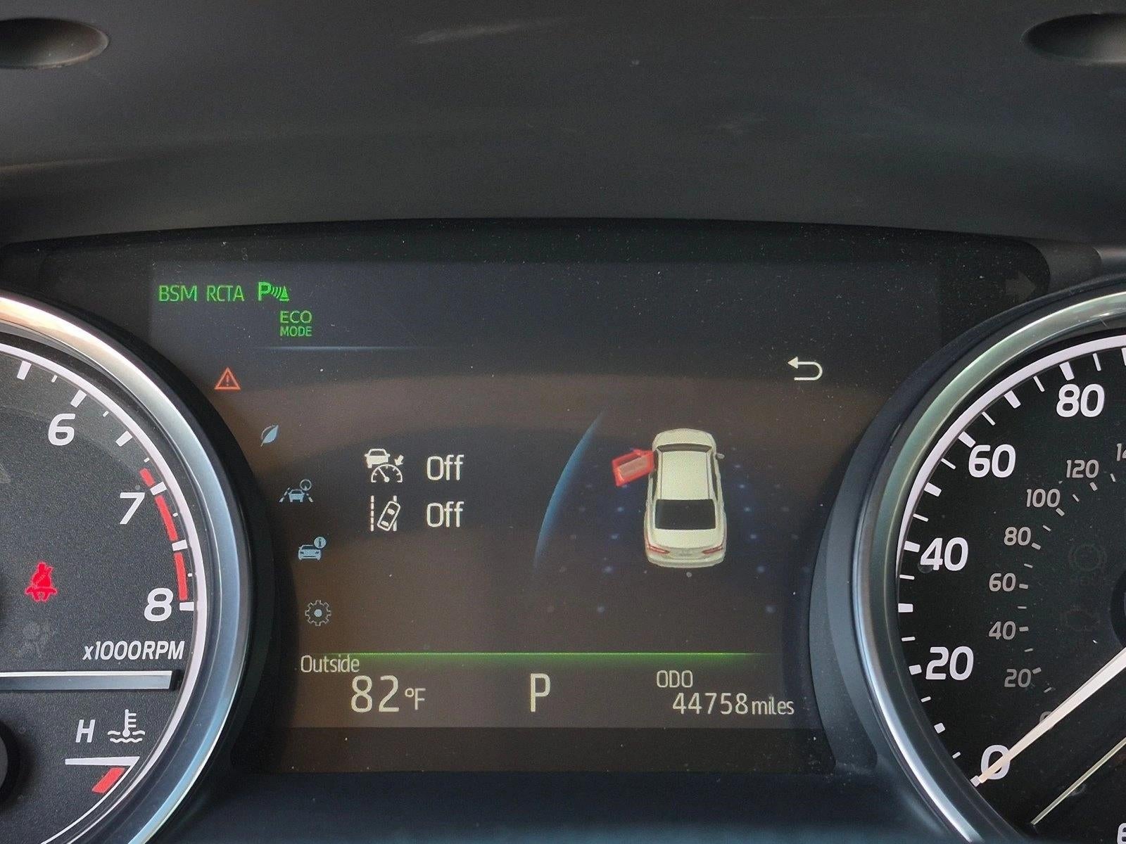 2018 Toyota Camry XLE Auto (SE)