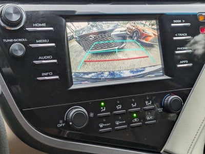 2018 Toyota Camry LE Auto (SE)