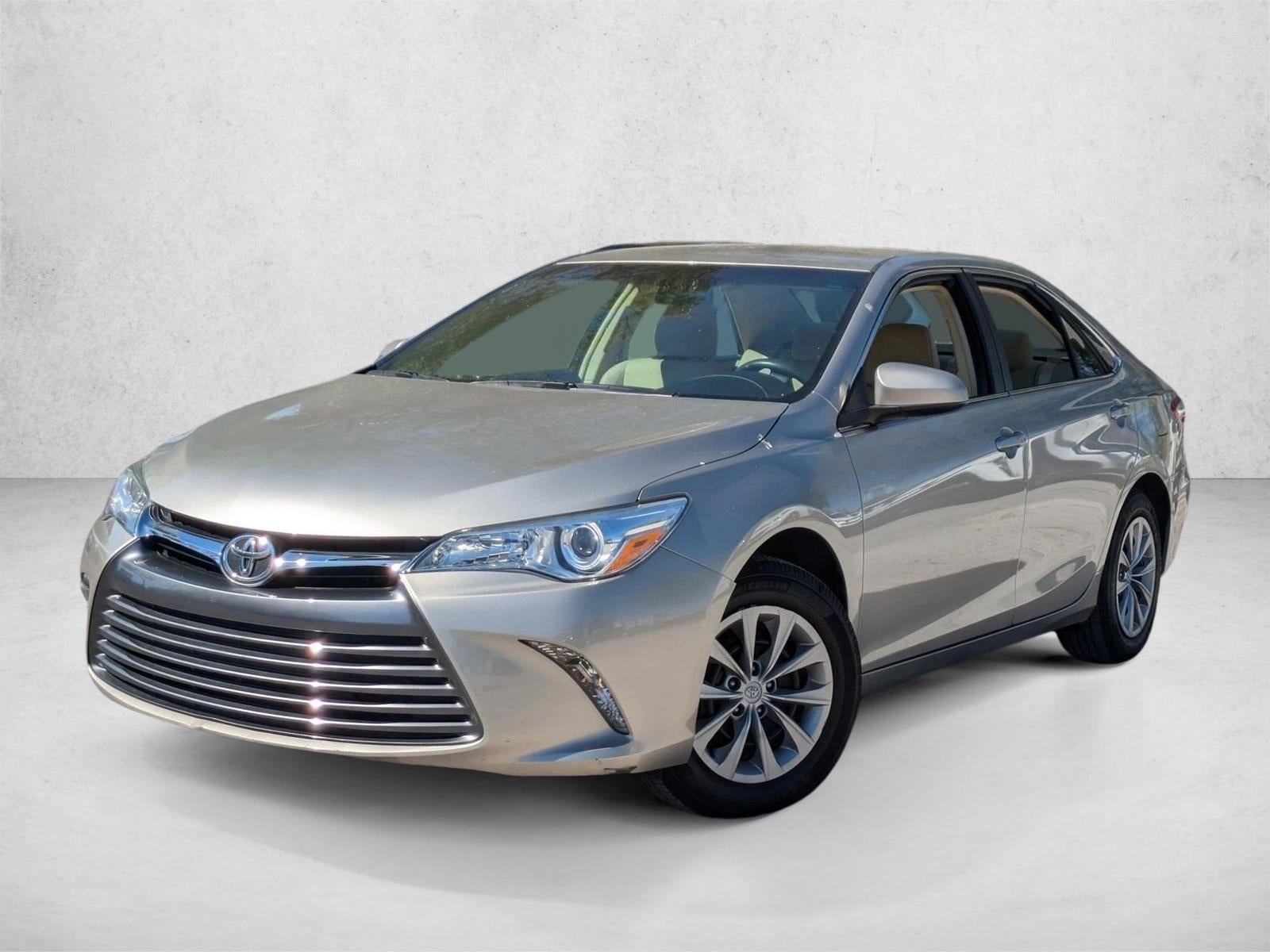 2015 Toyota Camry 4dr Sdn I4 Auto LE (Natl)