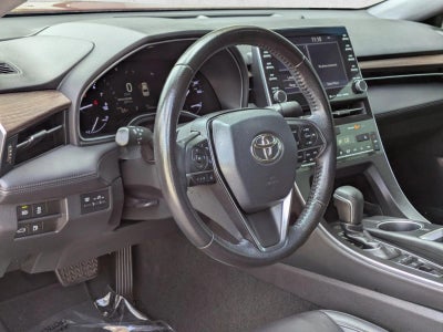 2019 Toyota Avalon XLE (SE)
