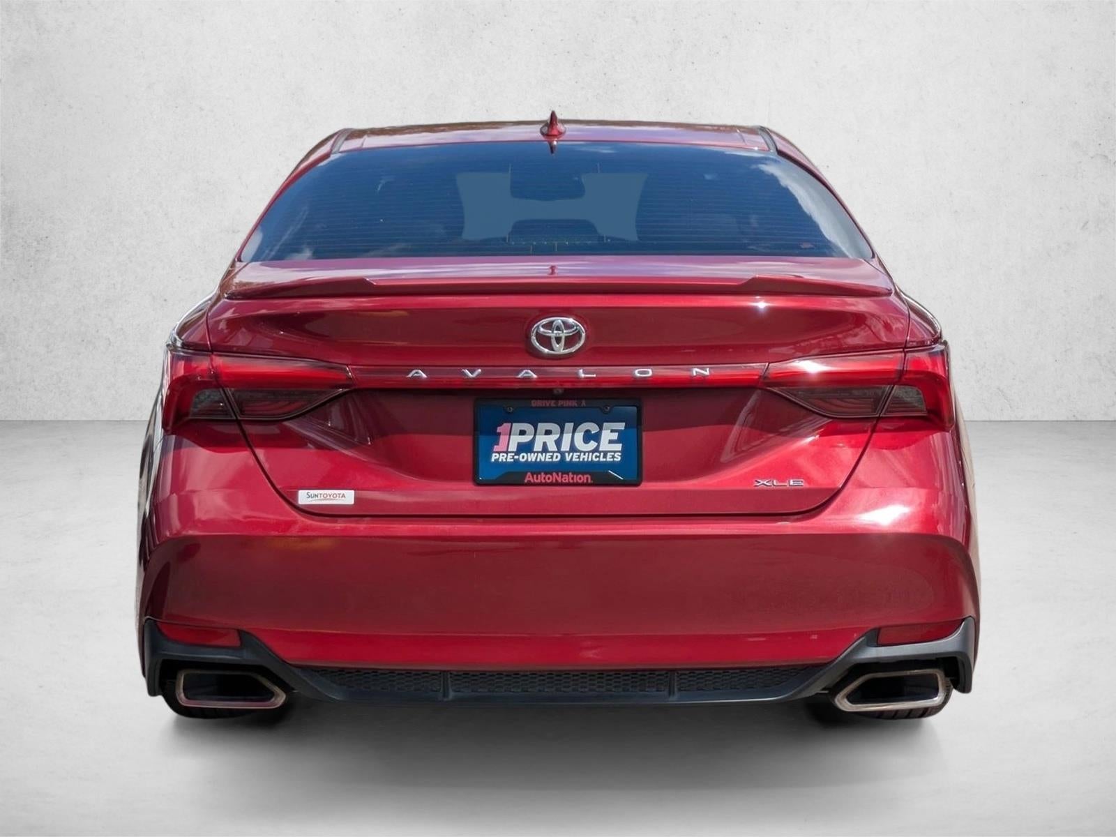 2019 Toyota Avalon XLE (SE)