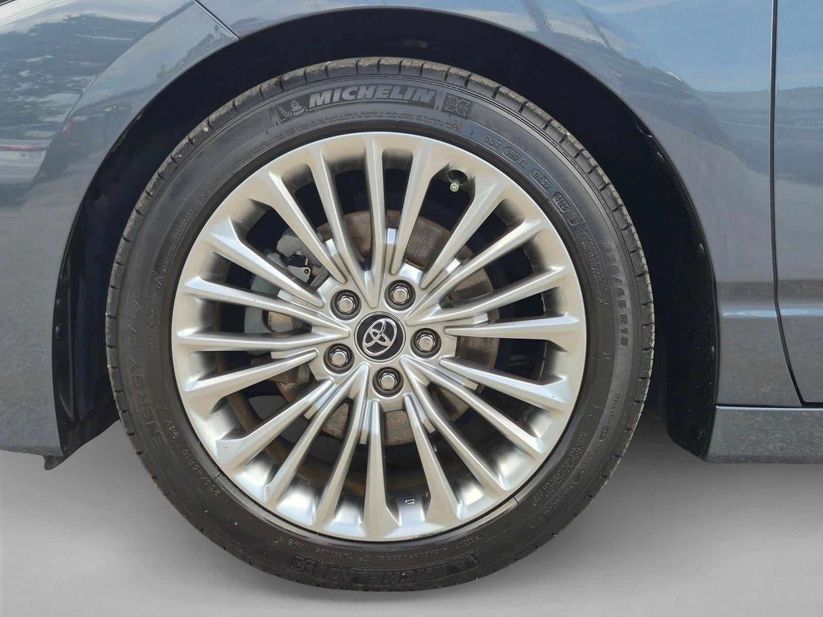 2020 Toyota Avalon Hybrid Limited (Natl)